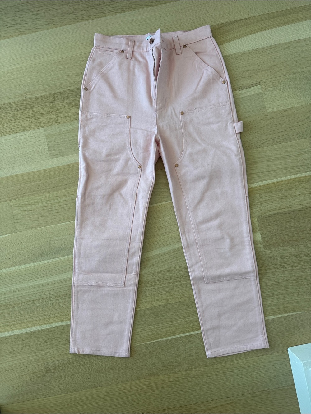 Womenโs Straight Leg Carpenter Jeans in Pale Pink